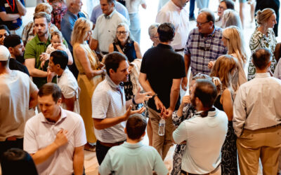 large_group_of_people_talking